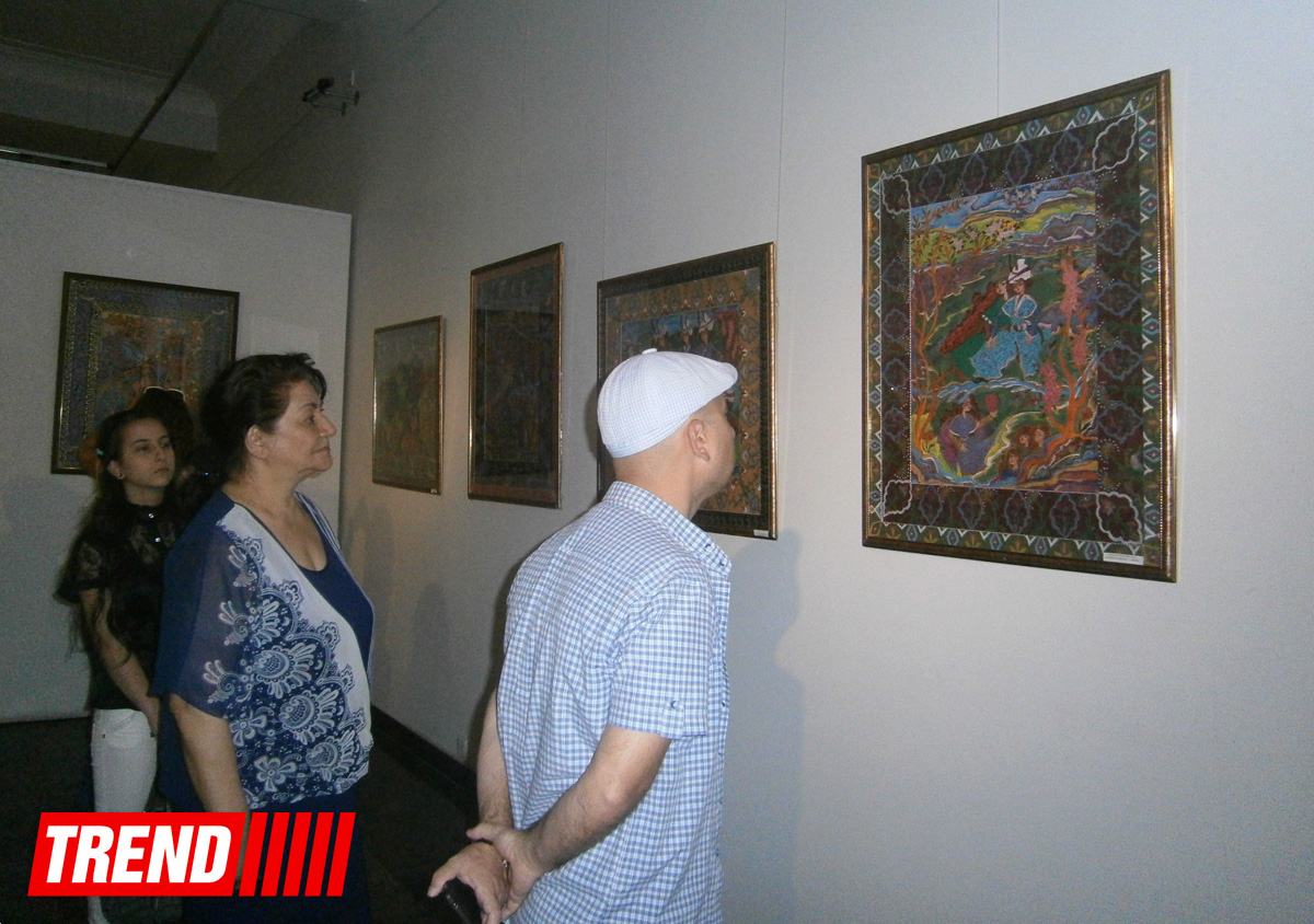 В Баку открылся вернисаж оригинальных работ Наили Султан (ФОТО)