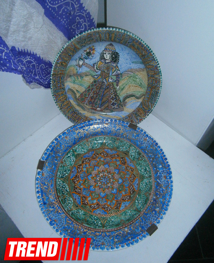 В Баку открылся вернисаж оригинальных работ Наили Султан (ФОТО)