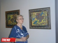 В Баку открылся вернисаж оригинальных работ Наили Султан (ФОТО)