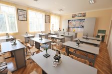 Президент Азербайджана ознакомился со зданием бакинской школы № 153 после капремонта и реконструкции  (ФОТО)