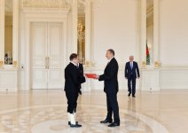 Президент Азербайджана принял верительные грамоты послов ряда стран  (ФОТО)