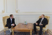 Президент Азербайджана принял верительные грамоты послов ряда стран  (ФОТО)