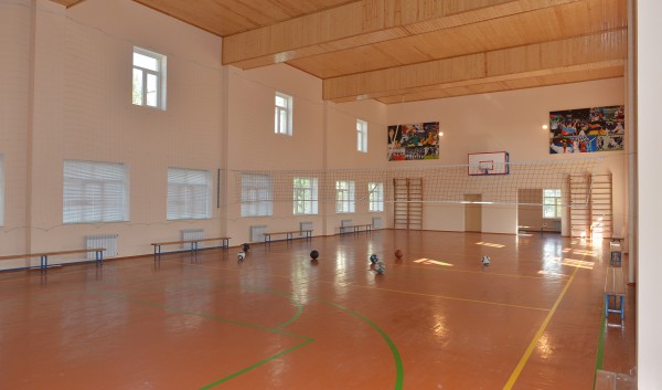 Президент Азербайджана ознакомился со зданием бакинской школы № 153 после капремонта и реконструкции  (ФОТО)