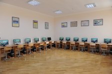 Президент Ильхам Алиев ознакомился с условиями в бакинских школах номер 32 и 12 после ремонта и реконструкции (ФОТО)