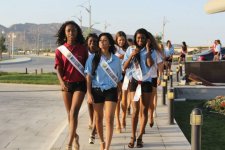 Финалистки "Miss Globe İnternational": "Баку - настоящий райский уголок земли" (ФОТО)