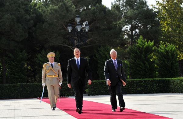 В Баку состоялась церемония официальной встречи премьер-министра Малайзии (ФОТО)