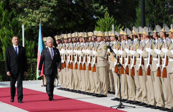 В Баку состоялась церемония официальной встречи премьер-министра Малайзии (ФОТО)