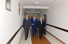 Президент Азербайджана принял участие в открытии новых зданий средних школ в поселке Амирджан и Бинагадинском районе Баку (ФОТО)