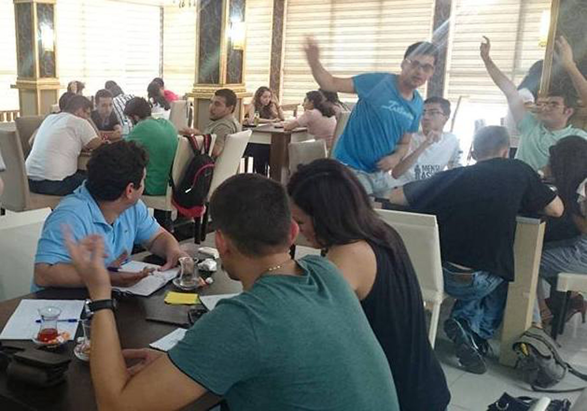 КИИ "Азербайджан" провел турнир по разновидности игры "Что? Где? Когда?" -  по "бескрылкам" (ФОТО)