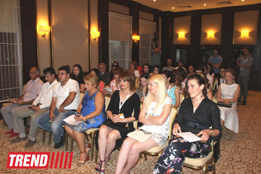 В Баку прошел международный вечер моды “Baku Fashion Night 2014” (ФОТО)