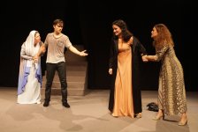 Нофель Велиев поставил спектакль в Муниципальном театре Антальи (ФОТО)