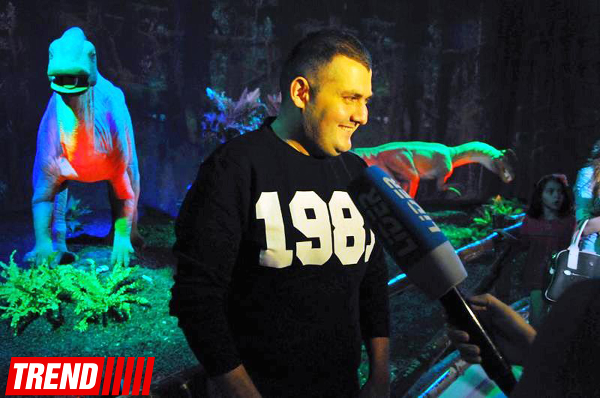 В Баку открылось грандиозное "Шоу динозавров" – звезды, радость детей и родителей (ФОТО)