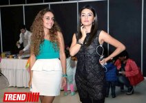 В Баку открылось грандиозное "Шоу динозавров" – звезды, радость детей и родителей (ФОТО)