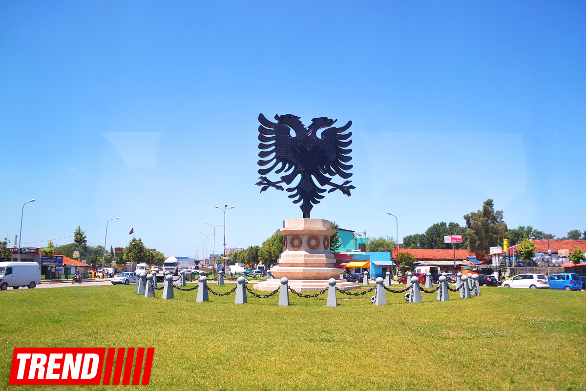 Путешествие в Албанию – город-побратим Гянджи, старейший город Европы  (ФОТО)