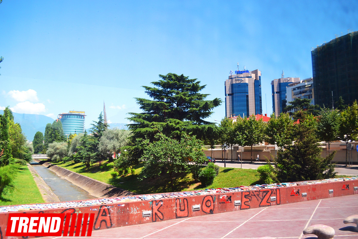 Путешествие в Албанию – город-побратим Гянджи, старейший город Европы  (ФОТО)