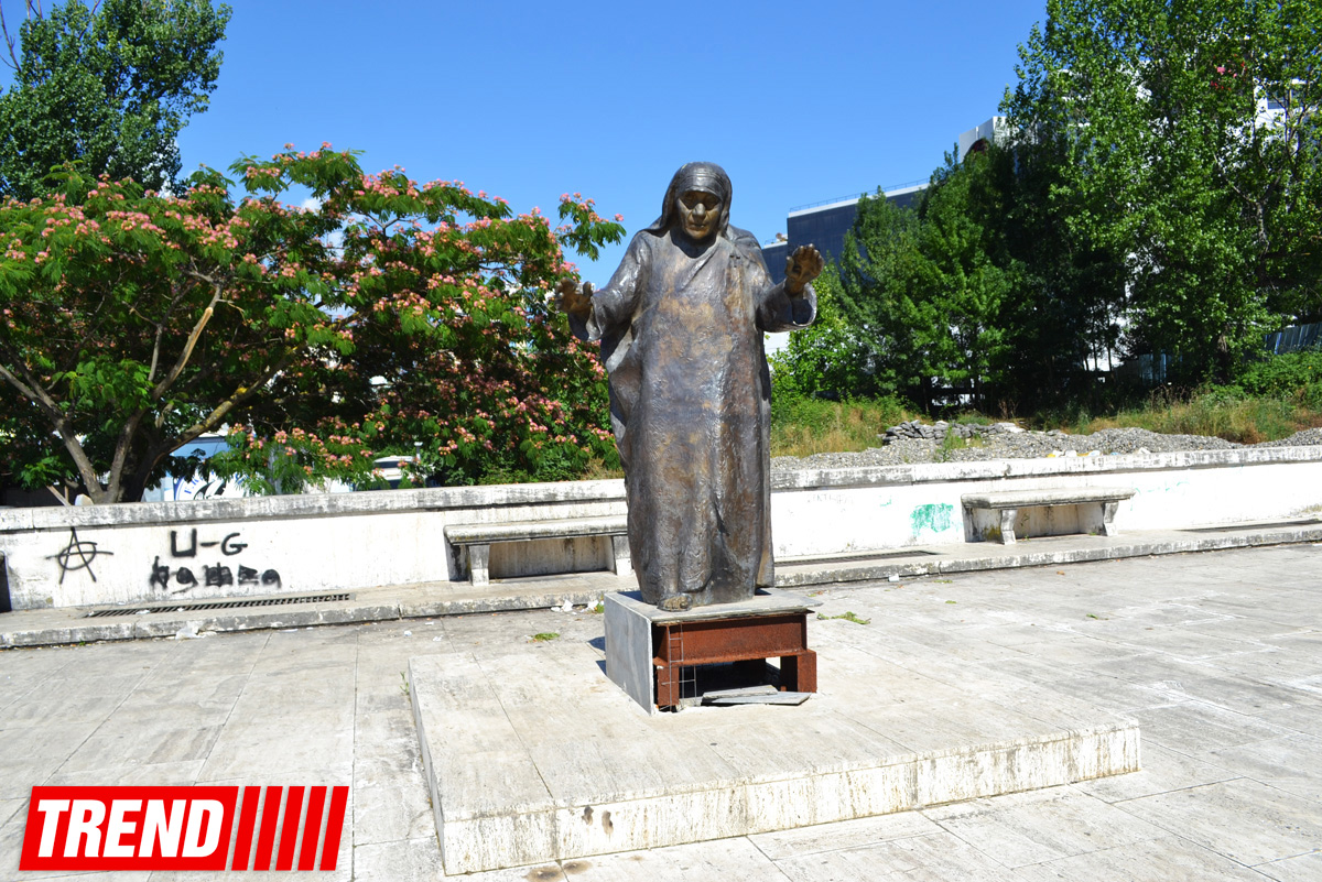 Путешествие в Албанию – город-побратим Гянджи, старейший город Европы  (ФОТО)