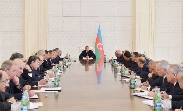 Президент Ильхам Алиев: Валютные резервы Азербайджана находятся на самом высоком уровне в мировом масштабе (ФОТО)