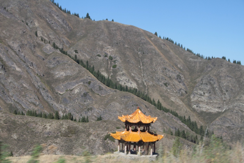 Путешествие в Урумчи - на северных склонах Тянь-шаньских гор, Небесное озеро (ФОТО)