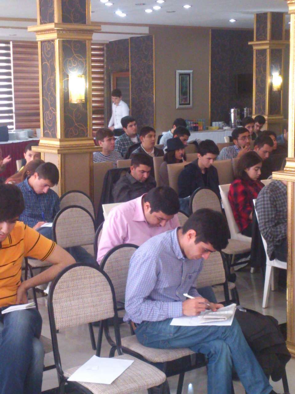 В Азербайджане определились победители турнира по разновидности игры "Что? Где? Когда?" – ОСИП (ФОТО)