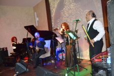 В Баку состоялся концерт  джазовой исполнительницы и перкуссионистки Сенем Дийиджи (ФОТО)