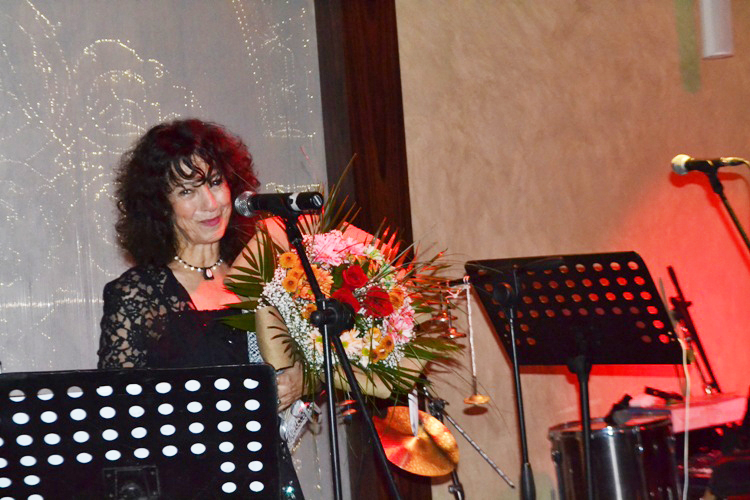 В Баку состоялся концерт  джазовой исполнительницы и перкуссионистки Сенем Дийиджи (ФОТО)