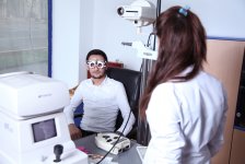 В Баку творческая молодежь провела акцию "Смотри! Вдоволь смотри!" (ВИДЕО-ФОТО)