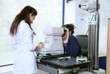 В Баку творческая молодежь провела акцию "Смотри! Вдоволь смотри!" (ВИДЕО-ФОТО)