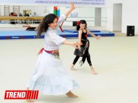 В Бакинской школе гимнастики состоялись гала-выступления (ФОТО)