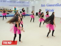 В Бакинской школе гимнастики состоялись гала-выступления (ФОТО)
