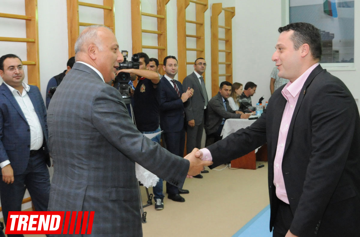 В Бакинской школе гимнастики состоялись гала-выступления (ФОТО)