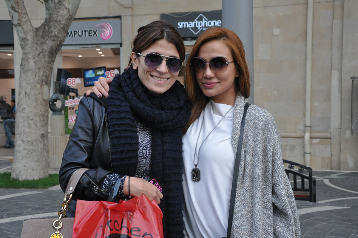 Модель Кенуль Азизова реализует проект в Ичери Шехер для турецкого телеканала (ФОТО)