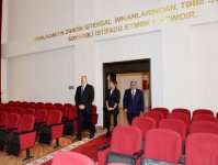 Президент Азербайджана и его супруга ознакомились с условиями, созданными в новом здании Исполнительной власти Дашкесанского района (ФОТО)
