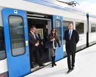 Президент Азербайджана и его супруга приняли участие в церемонии закладки фундамента вагоностроительного завода "Stadler" в Гяндже (ФОТО)