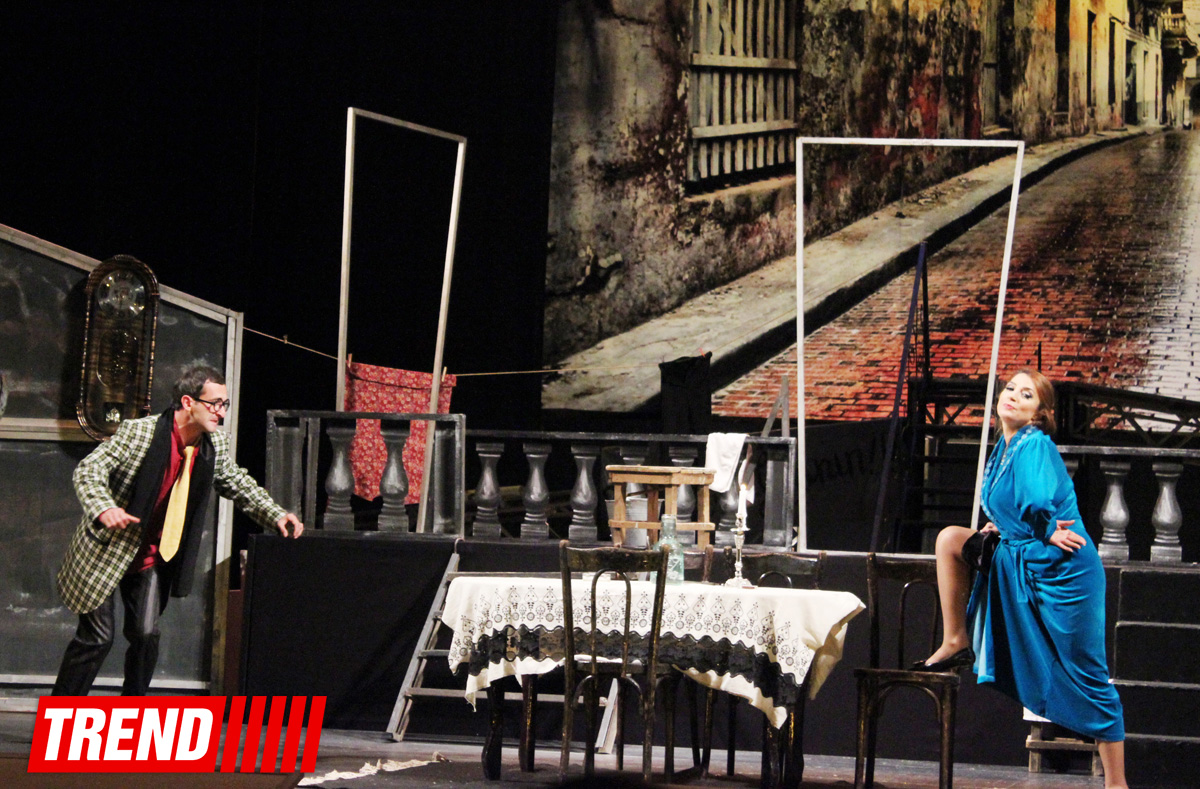 В Аздраме состоялась премьера спектакля "Цилиндр" – любовь возле трупа мужа, или неожиданный поворот… (ФОТО)