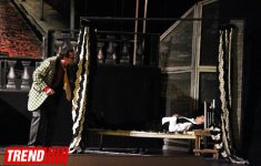 В Аздраме состоялась премьера спектакля "Цилиндр" – любовь возле трупа мужа, или неожиданный поворот… (ФОТО)