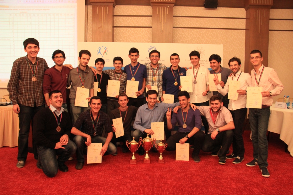 Определились лучшие студенческие команды Азербайджана по игре "Что? Где? Когда?" (ФОТО)