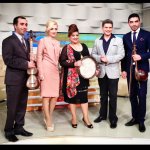 Участницы международной конференции высоко оценили азербайджанские национальные костюмы (ФОТО)