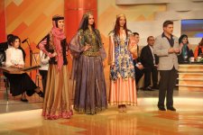 Участницы международной конференции высоко оценили азербайджанские национальные костюмы (ФОТО)