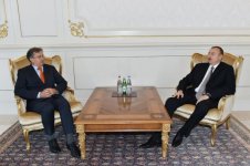 Президент Азербайджана принял верительные грамоты посла Сербии