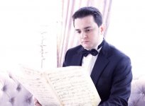 Рамиль Гасымов выпустил книгу, посвященную 2800-летию города Сальян (ФОТО)