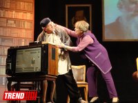 Юрий и Наталья Балиевы отметили юбилей на сцене бакинской Русдрамы: история о том, как уходил супруг от супруги (ФОТО)