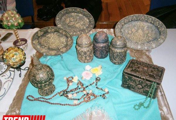 Ковровые орнаменты народных умельцев - фестиваль в Баку (ФОТО)