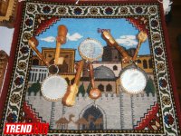 Ковровые орнаменты народных умельцев - фестиваль в Баку (ФОТО)