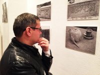 В Баку прошла фотовыставка эмоциональных скульптур "Тени минувшего времени" (ФОТО)