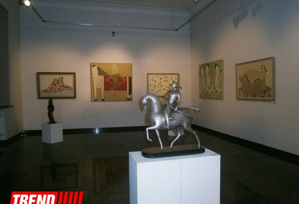 В Баку открылась выставка "Живопись и скульптура" (ФОТО)