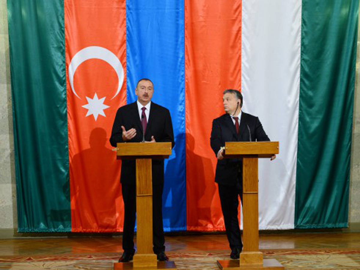 Президент Ильхам Алиев: Уверен, что азербайджанский газ своевременно будет транспортироваться в Европу (ФОТО)