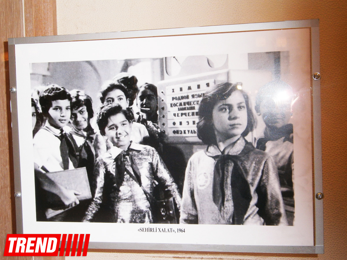 Пионеры из фильма "Волшебный халат" отметили юбилей в Баку: "Читракуда-читракуда..." (ФОТО)