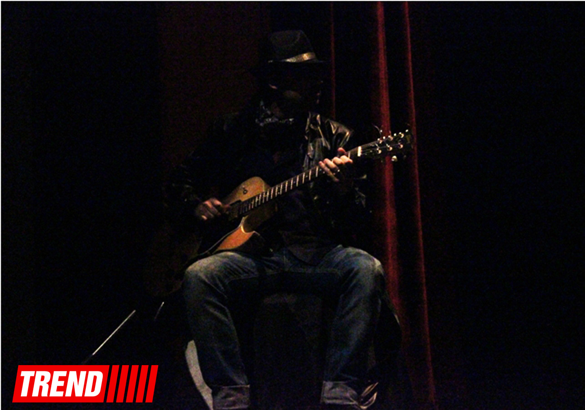 Триумф АРТИСТА! Юбилей Гаджимурада Ягизарова в премьере спектакля "Артист и его тень" (ФОТО)