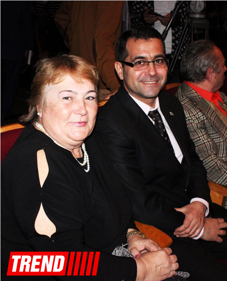 Триумф АРТИСТА! Юбилей Гаджимурада Ягизарова в премьере спектакля "Артист и его тень" (ФОТО)