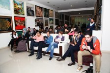 Испанский фотограф провел мастер-класс в Баку (ФОТО)